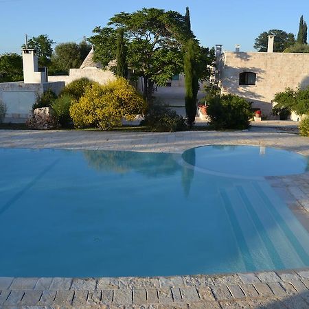B&B Corte Del Camedrio ชิสแตร์นีโน ภายนอก รูปภาพ