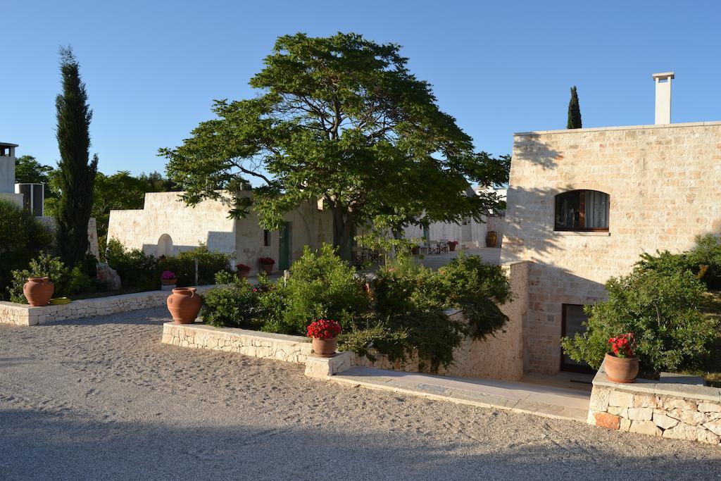 B&B Corte Del Camedrio ชิสแตร์นีโน ภายนอก รูปภาพ