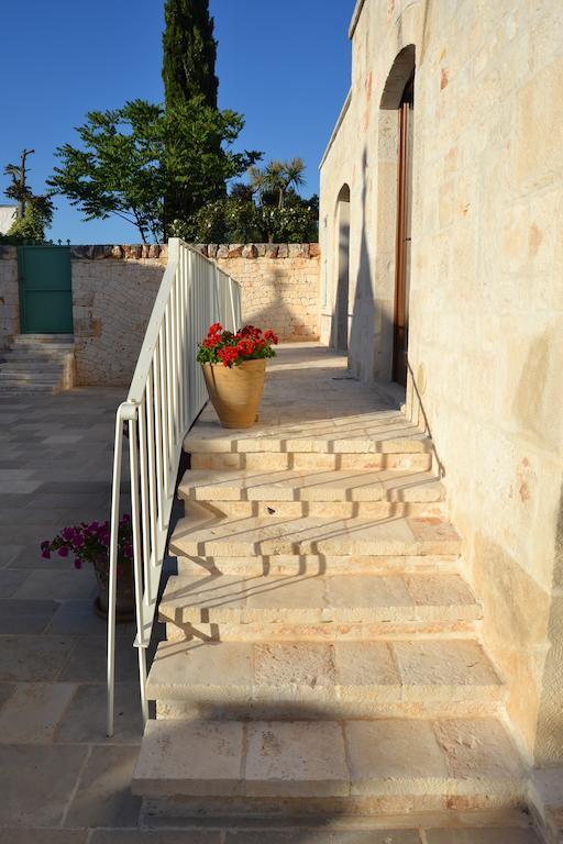 B&B Corte Del Camedrio ชิสแตร์นีโน ภายนอก รูปภาพ